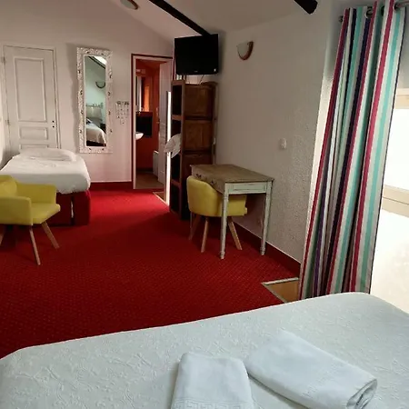 Hotel Saint Amant 2*